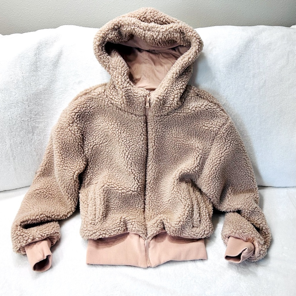 NWOT Women’s Fabletics Nude color full zip Sherpa Jacket size XS